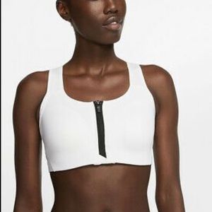 Like new NIKE Dri-Fit Shape Sportsbra